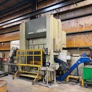 Komatsu Duel Servo Model H2W200 200T Straightside Press