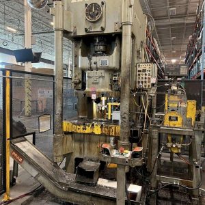 165Tom Aida Gap Frame Press