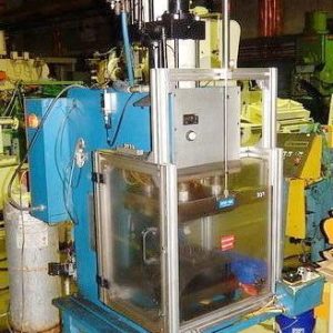 16 Ton FARGER & JOOSTEN MULTIPOWER Air/Oil Press