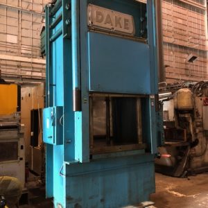 500 TON DAKE 4 POST HYDRAULIC PRESS