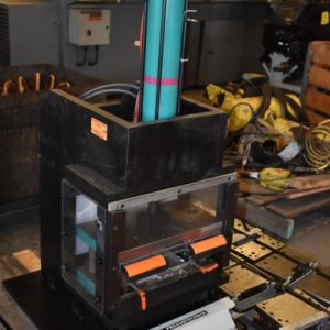 4 TON TOX PRESSOTECHNIK 4 COLUMN PNEUMATIC