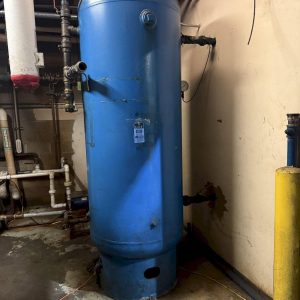 250 GALLON AIR HOLDING TANK, BRUCKNER EIVG AND MFG., MAWP 150 PSI, 30″ DIAMETER X 9′ TALL,