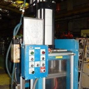 90 Ton FARGER & JOOSTEN MULTIPOWER Air/Oil Press