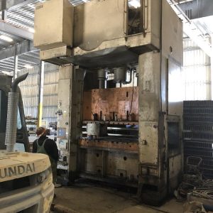 330 Ton Komatsu SSDC Press