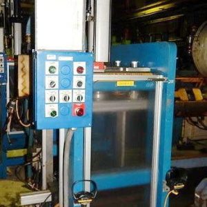 34 Ton FARGER & JOOSTEN MULTIPOWER Air/Oil Press