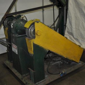 5 HP BUFFING / POLSIHING LATHE WITH IDLE PULLY STANDS