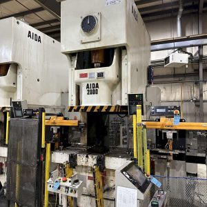 220 TON AIDA GAP FRAME STAMPING PRESS