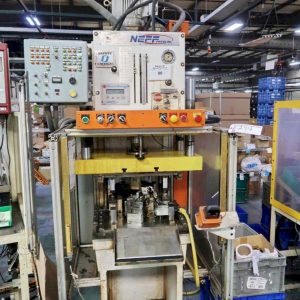 29.5 TON NEFF HYDRAULIC C FRAME PRESS